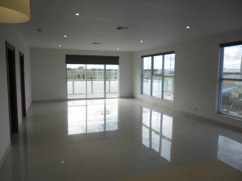 2/189B South Central Road, Tullamarine VIC 3043