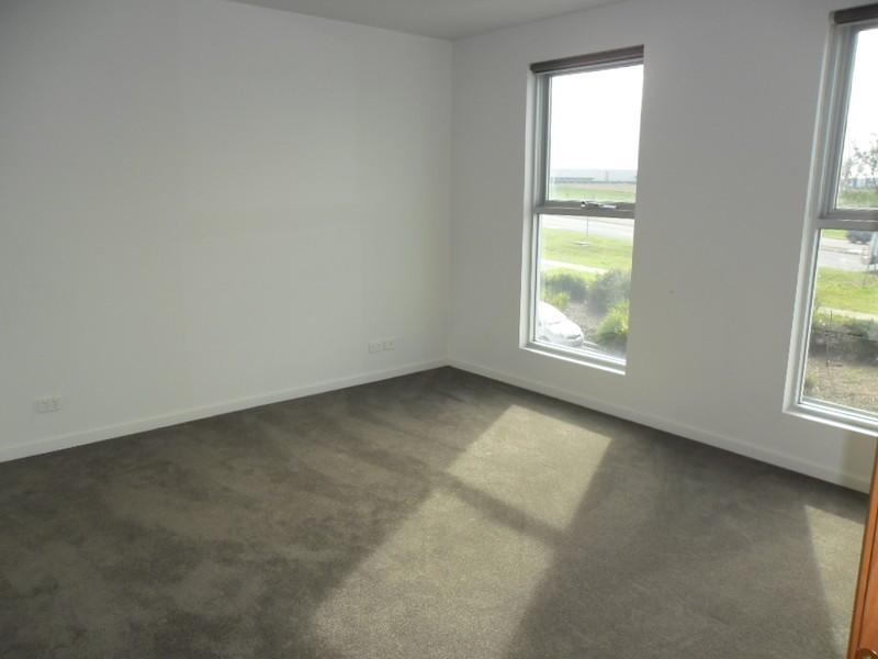 2/189B South Central Road, Tullamarine VIC 3043