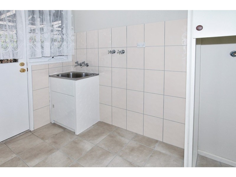 8  Ringwood Court, Gladstone Park VIC 3043