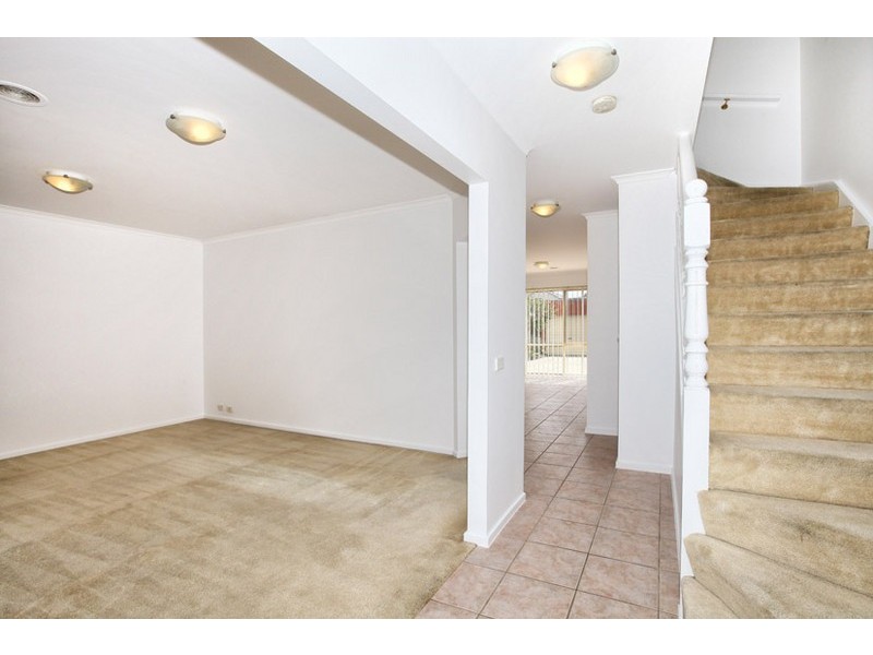 4 Corona Place, Roxburgh Park VIC 3064