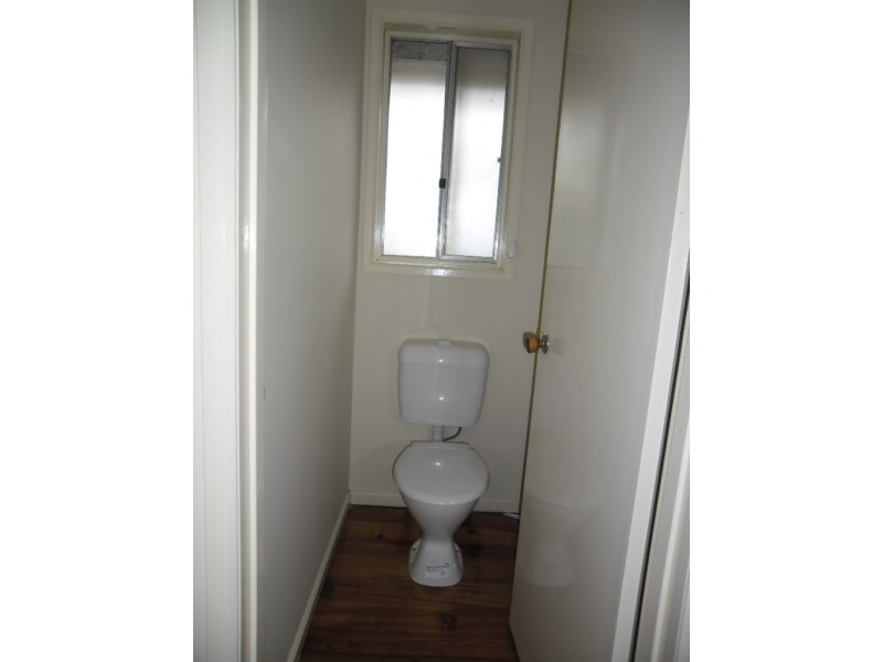 5 Glendale Court, Gladstone Park VIC 3043