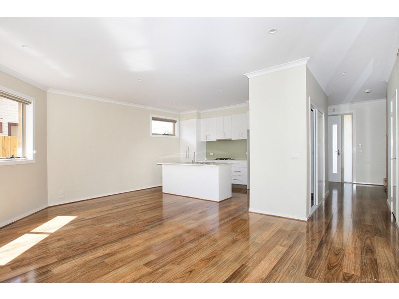 1 / 102 Bindi Street, Glenroy VIC 3046