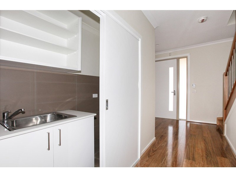 1 / 102 Bindi Street, Glenroy VIC 3046