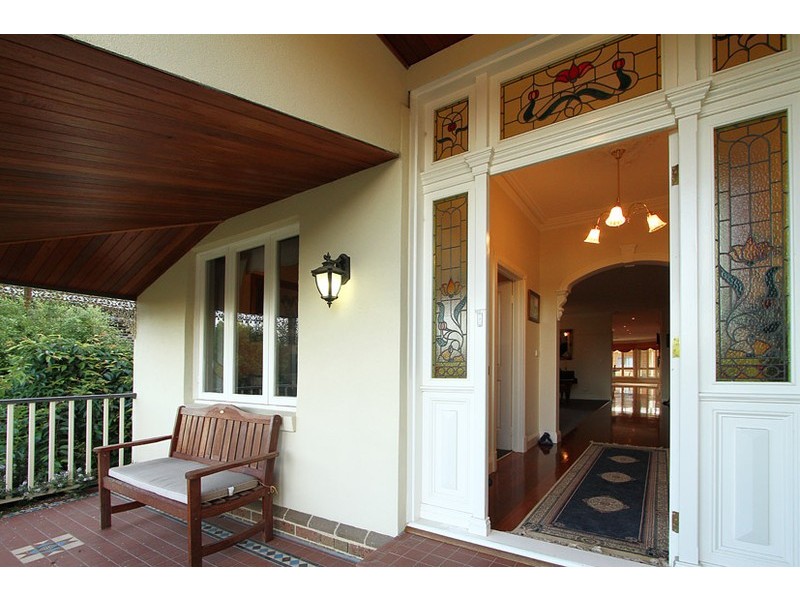 6  Dunfermline Avenue, Greenvale VIC 3059