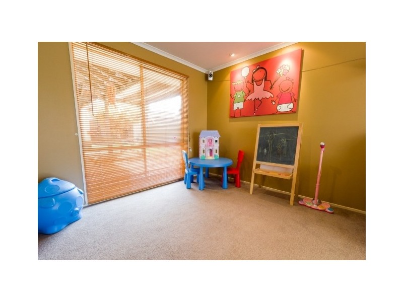 66  Bridgewater Road, Craigieburn VIC 3064