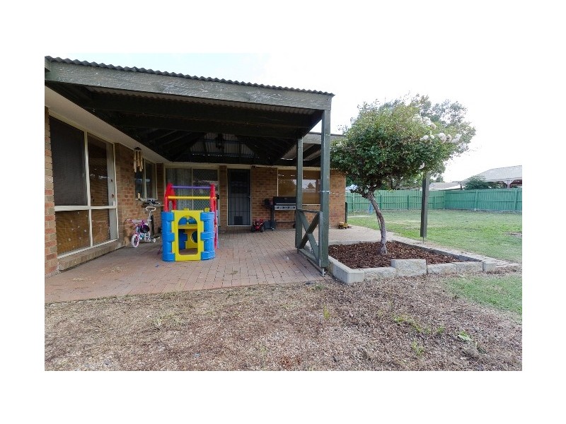 66  Bridgewater Road, Craigieburn VIC 3064