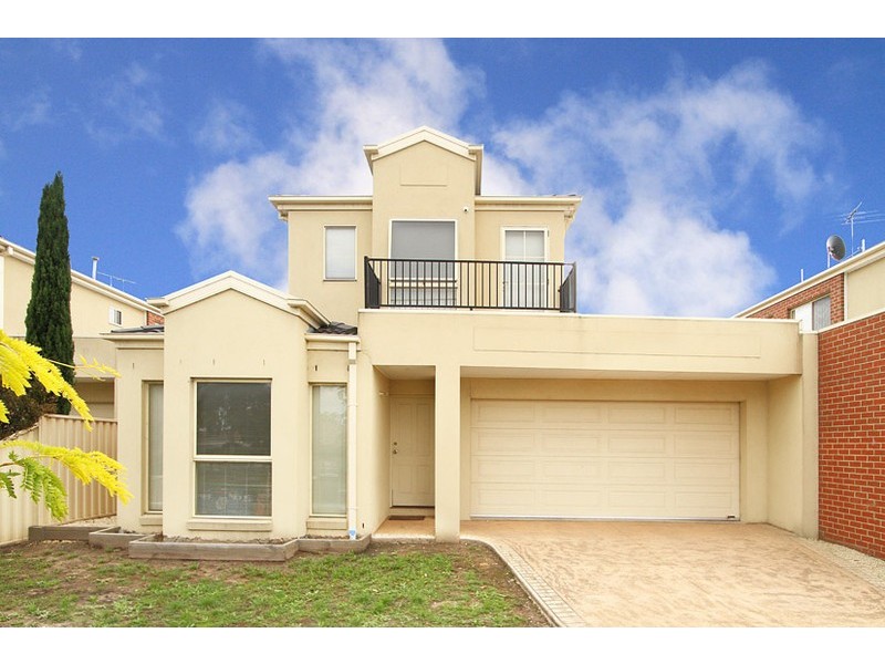 26 Malabar Street, Roxburgh Park VIC 3064