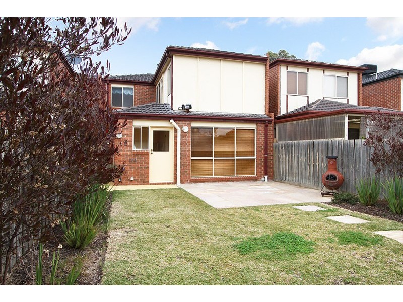 41 Almands Avenue, Roxburgh Park VIC 3064