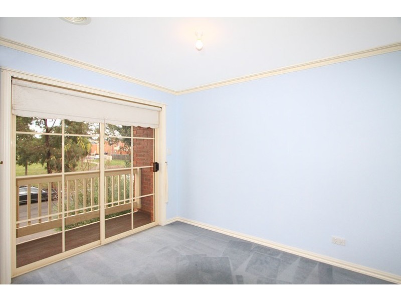 41 Almands Avenue, Roxburgh Park VIC 3064