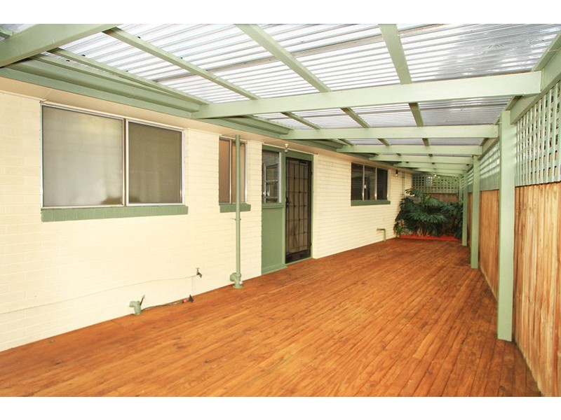 9 North Circular Road, Gladstone Park VIC 3043