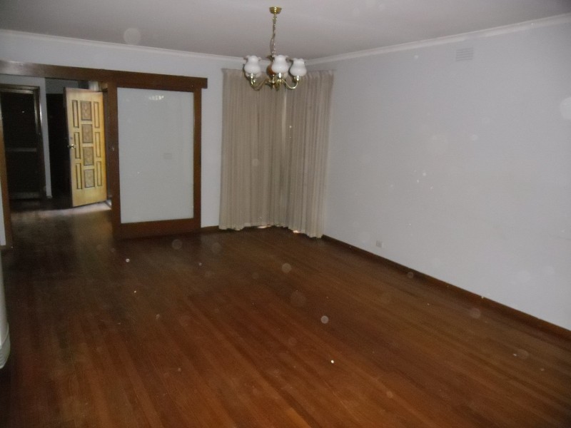 30 Koonalda Road, Gladstone Park VIC 3043