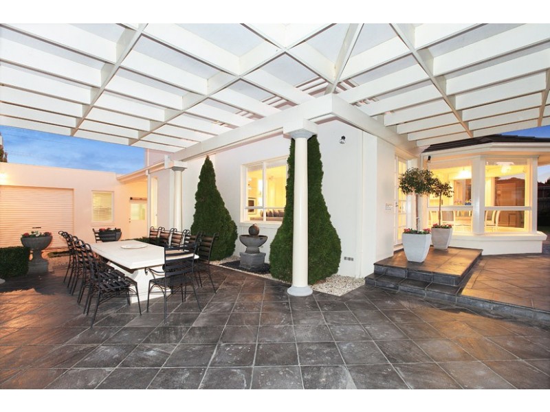 202 Greenvale Drive, Greenvale VIC 3059