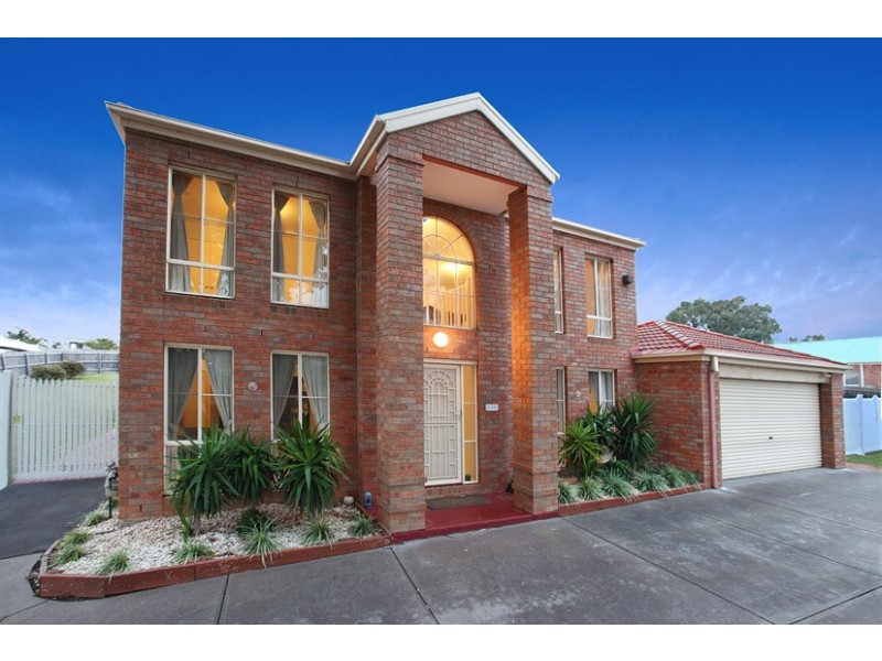 13 Palamino Valley Court, Greenvale VIC 3059