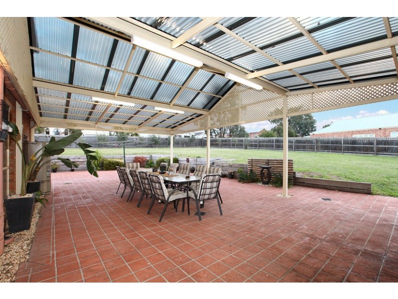 13 Palamino Valley Court, Greenvale VIC 3059