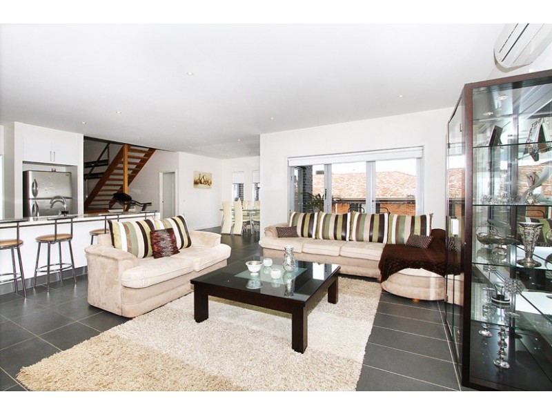 69 Clare Boulevard, Greenvale VIC 3059