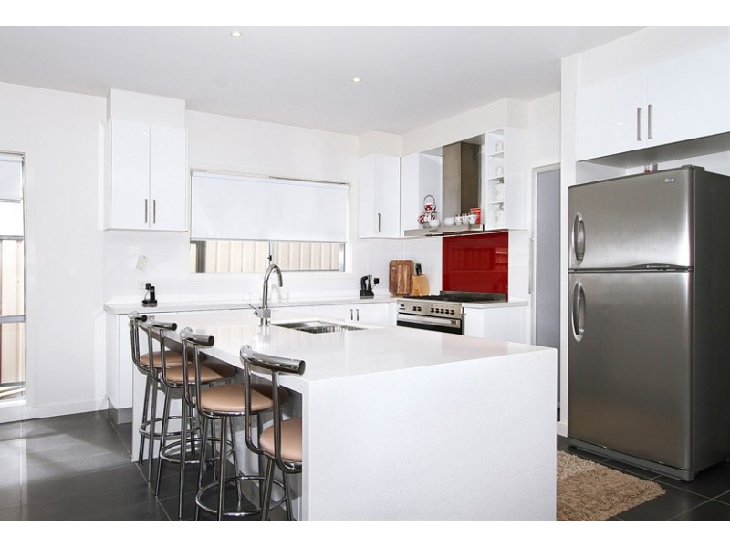 69 Clare Boulevard, Greenvale VIC 3059