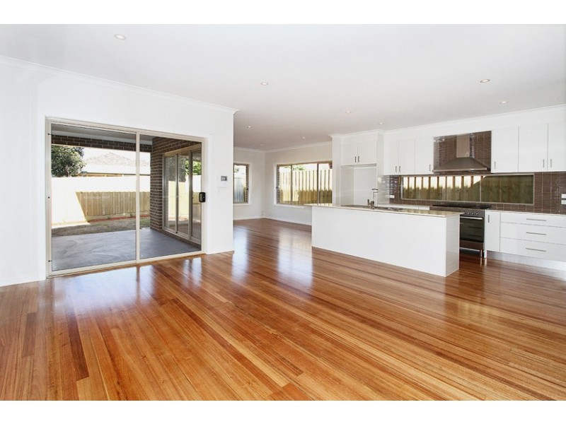1/310 Mickleham Road, Westmeadows VIC 3049