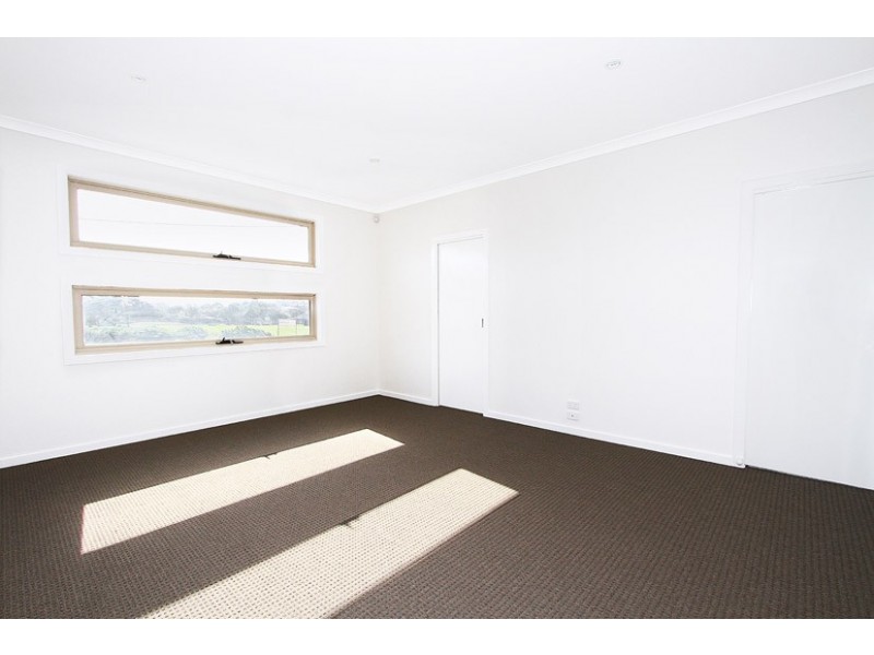 2/310 Mickleham Road, Westmeadows VIC 3049