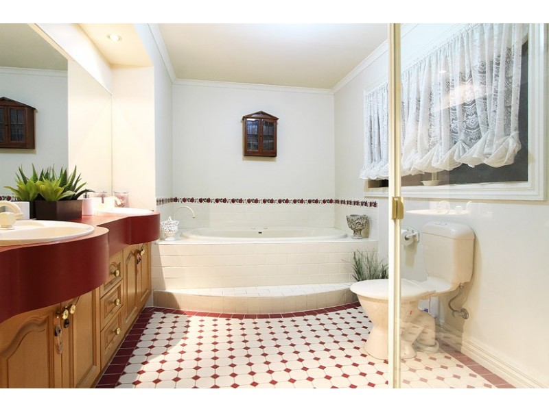 647 Somerton Road, Greenvale VIC 3059