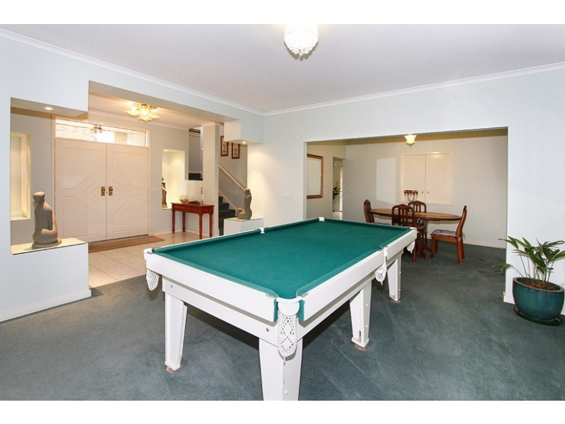 70 Dunfermline Avenue, Greenvale VIC 3059