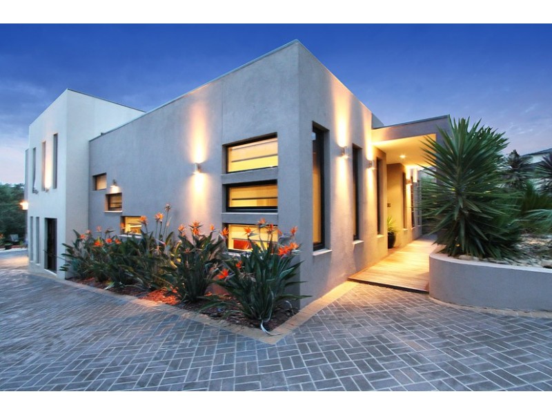 12 Arkley Drive, Greenvale VIC 3059