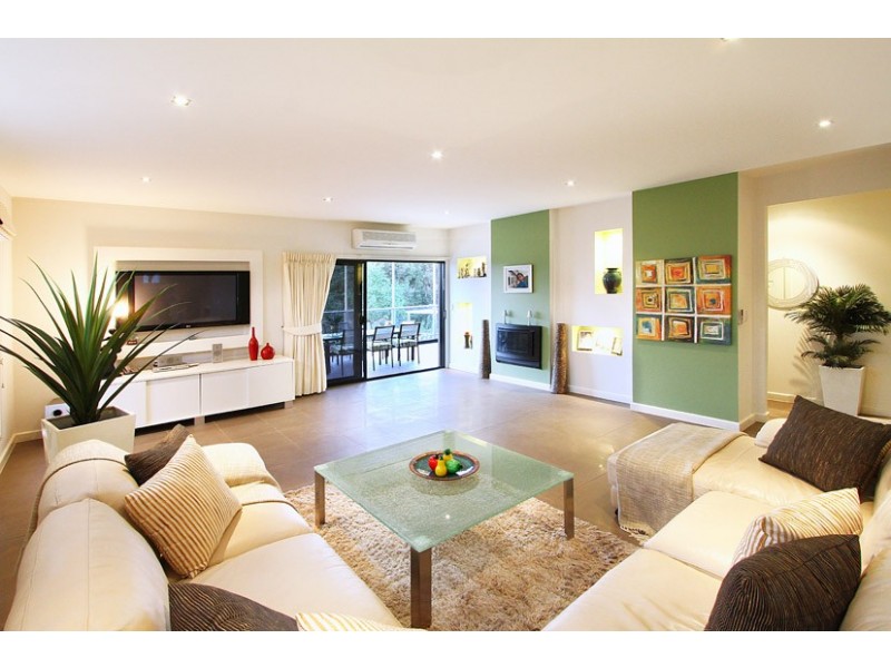 12 Arkley Drive, Greenvale VIC 3059