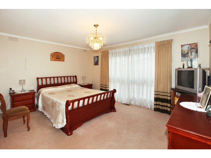 93 Churchill Avenue, Tullamarine VIC 3043