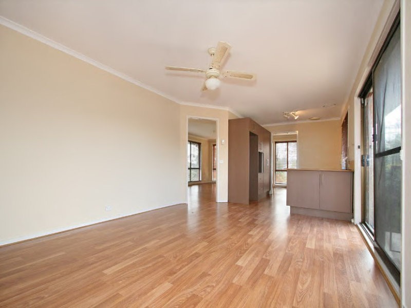 183 Erinbank Crescent, Attwood VIC 3049