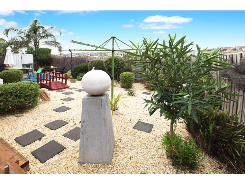 3/50 Kirkham Drive, Greenvale VIC 3059