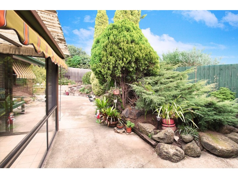 9 Hopetoun Court, Westmeadows VIC 3049