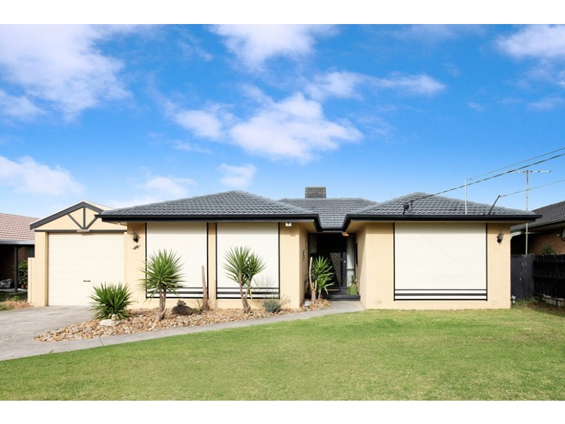 28 Katrina Drive, Gladstone Park VIC 3043