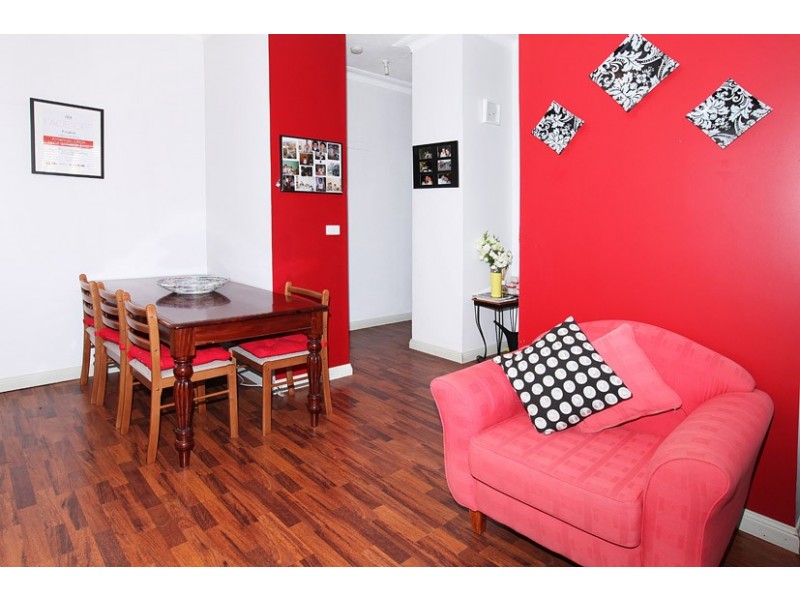 20 Hanley Street, Avondale Heights VIC 3034