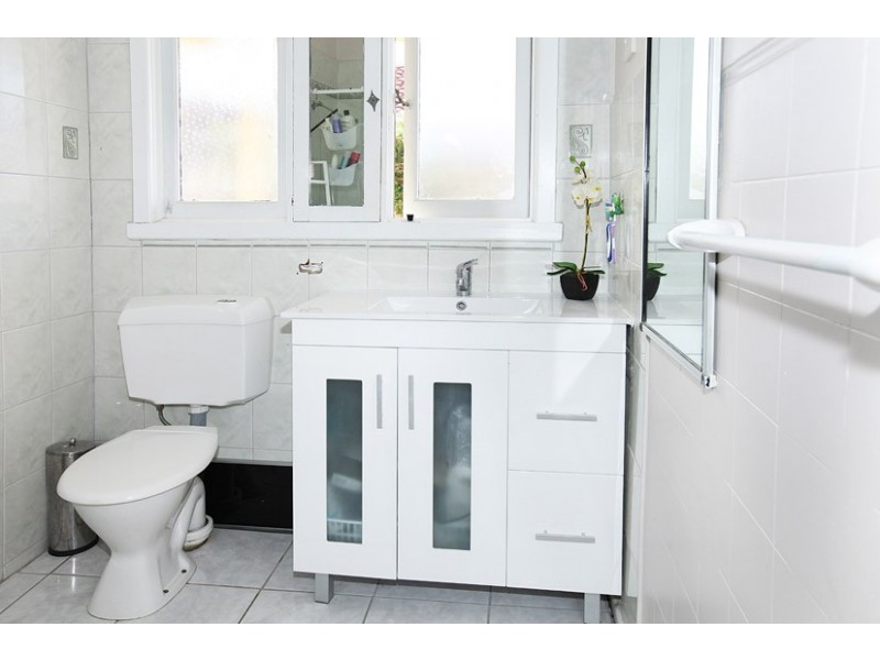 20 Hanley Street, Avondale Heights VIC 3034