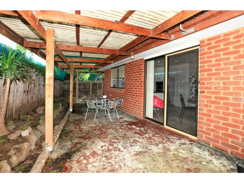 67 Harricks Crescent, Attwood VIC 3049