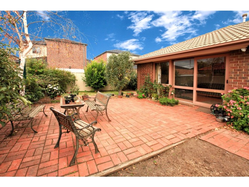 27 Hornsby Avenue, Westmeadows VIC 3049