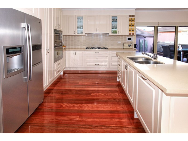 5 The Crest, Attwood VIC 3049