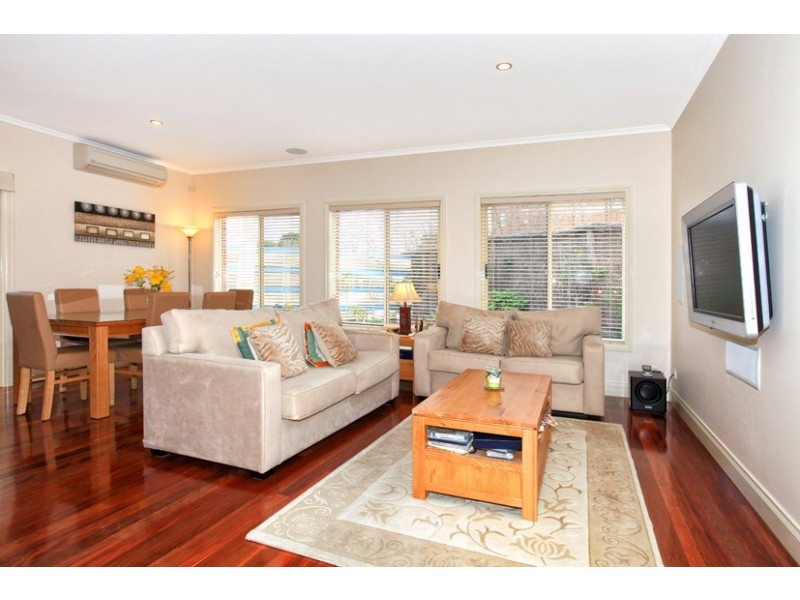 5 The Crest, Attwood VIC 3049