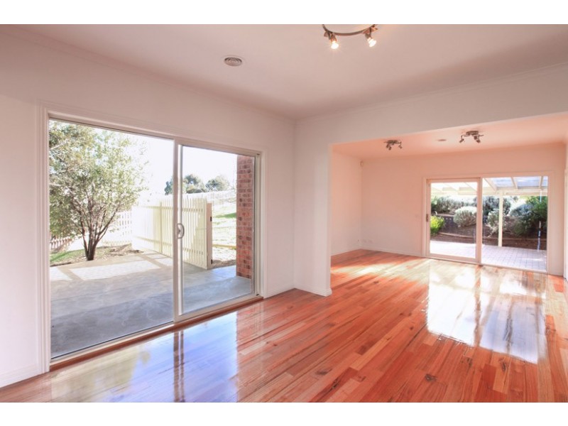 91 Normanby Drive, Greenvale VIC 3059