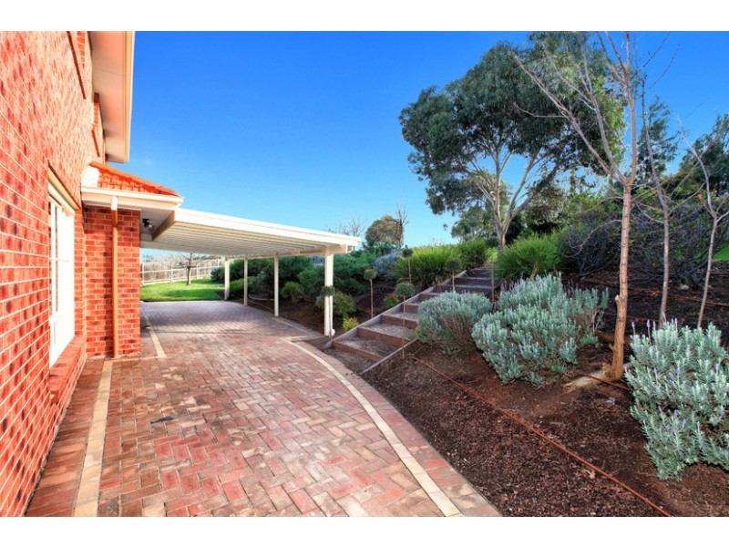 91 Normanby Drive, Greenvale VIC 3059