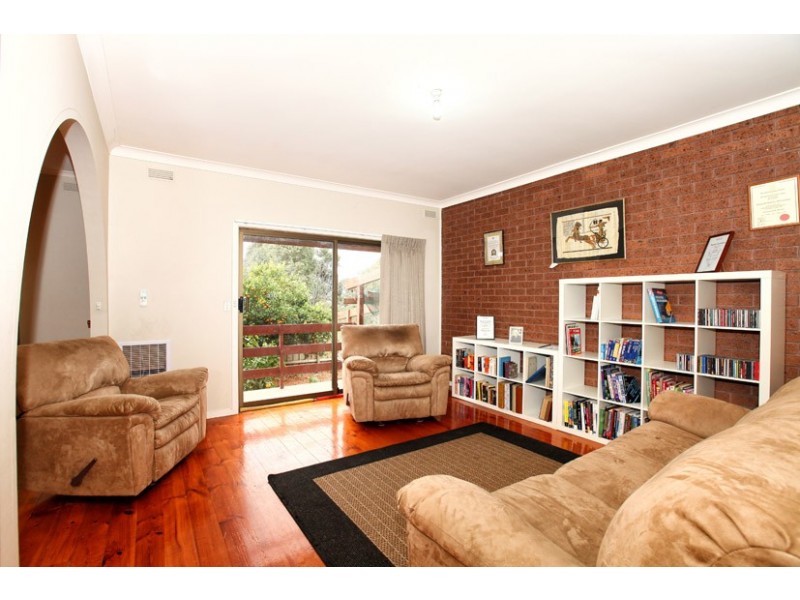 76 Bamford Avenue, Westmeadows VIC 3049