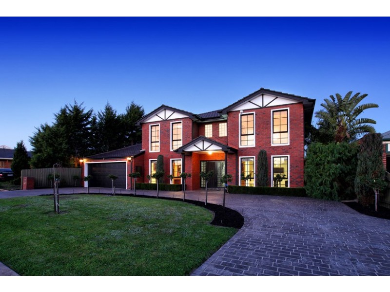 12 Kircaldy Court, Greenvale VIC 3059