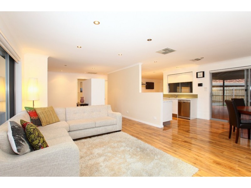 6 Hyton Close, Westmeadows VIC 3049