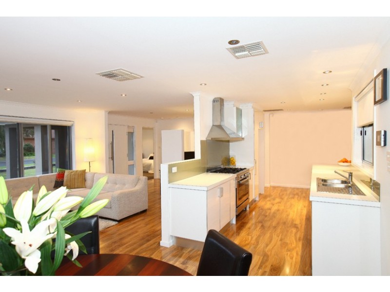 6 Hyton Close, Westmeadows VIC 3049