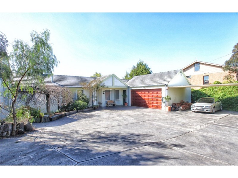 21 Bridlington Drive, Greenvale VIC 3059