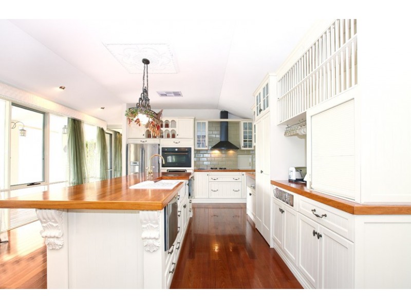 21 Bridlington Drive, Greenvale VIC 3059