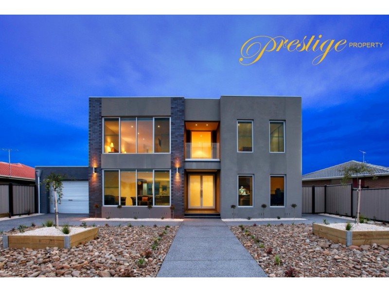 9 Allenby Place, Gladstone Park VIC 3043