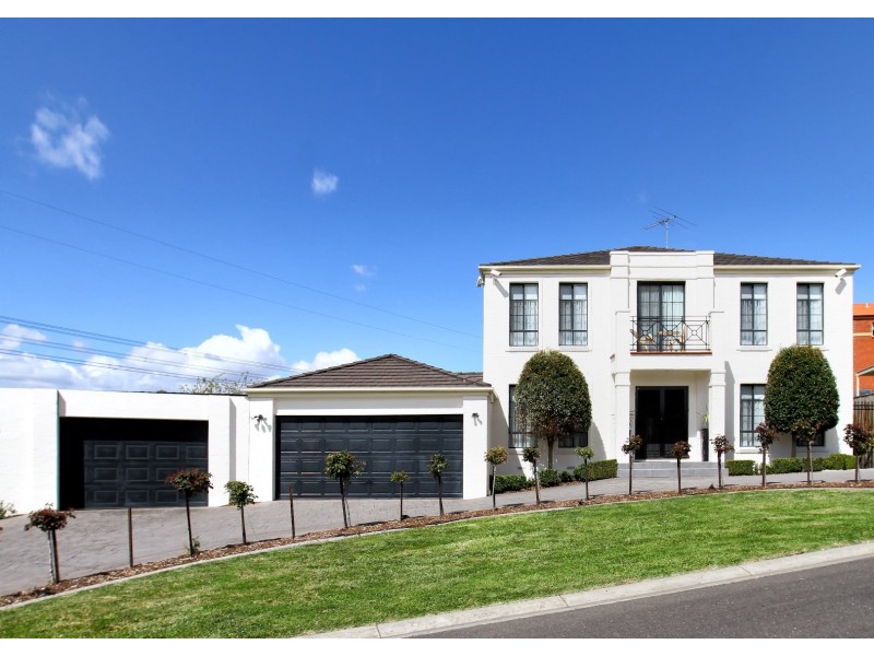 4 Glenmore Place, Greenvale VIC 3059