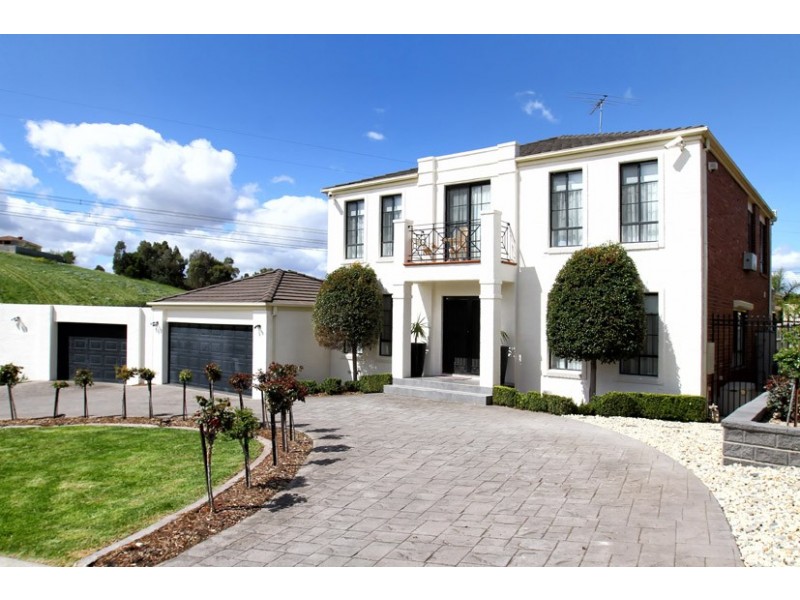 4 Glenmore Place, Greenvale VIC 3059