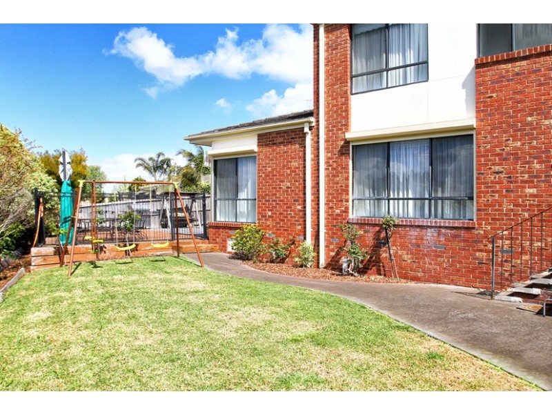 4 Glenmore Place, Greenvale VIC 3059