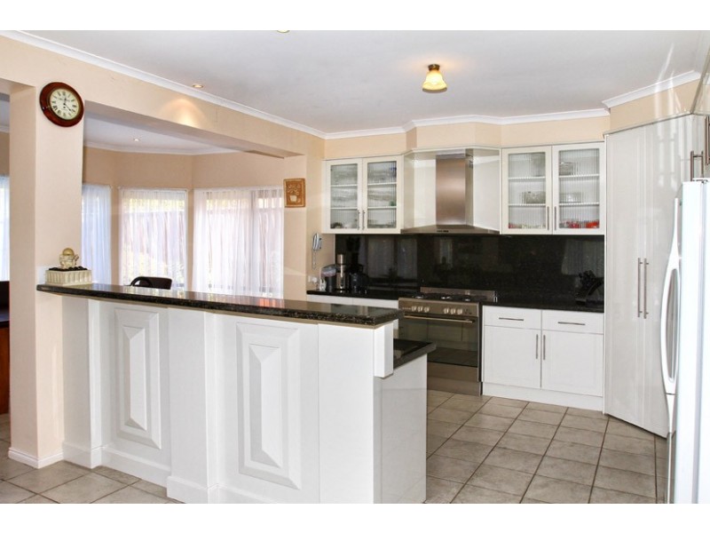 4 Glenmore Place, Greenvale VIC 3059